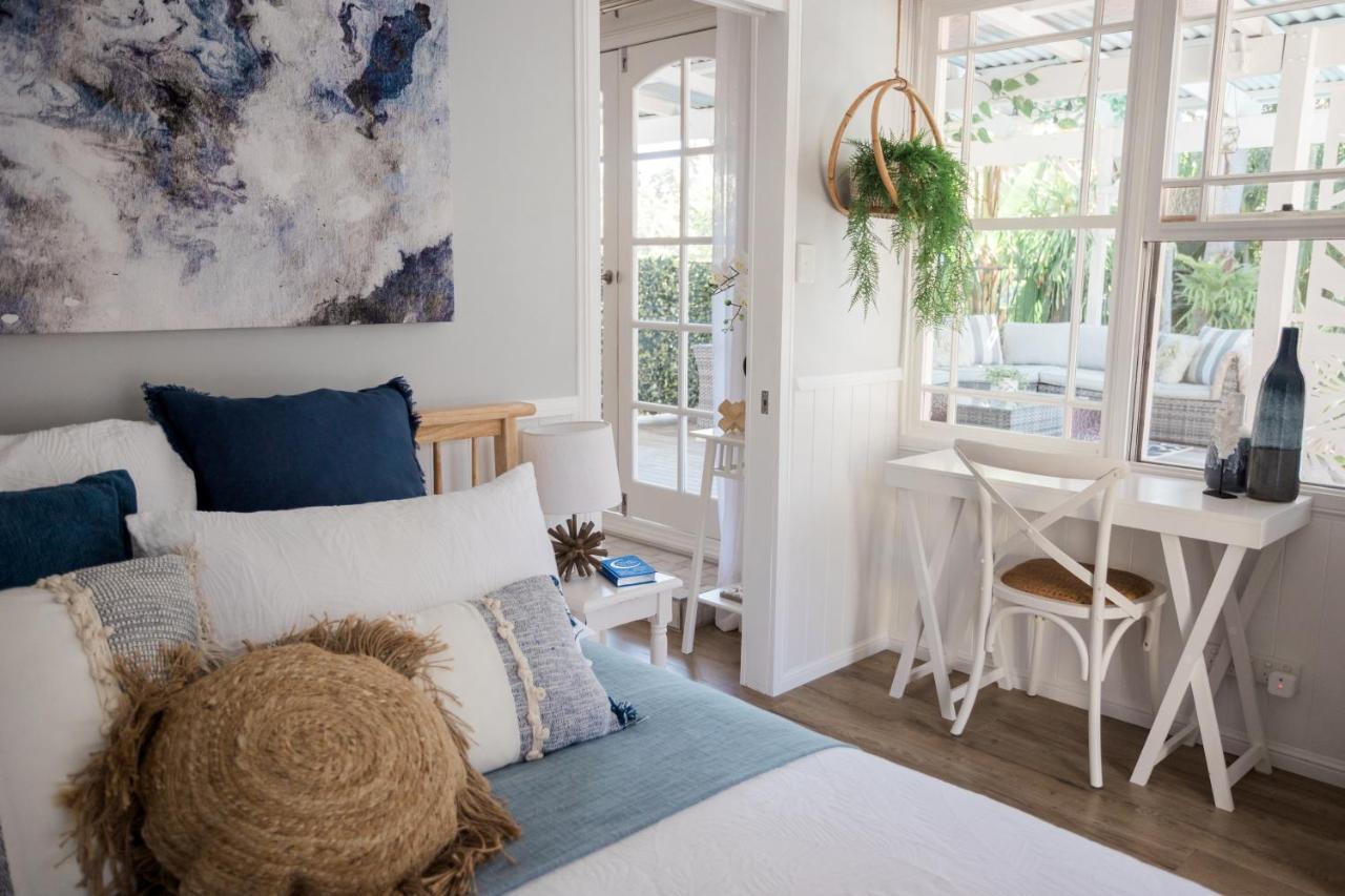 Studio 26: Central, Hampton'S Poolside Hideaway Кофс-Харбор Экстерьер фото